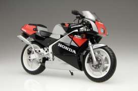 Honda  - 1989  - 1:12 - Aoshima - 06178 - abk06178 | Toms Modelautos
