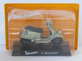 Vespa  - 6 Giorni 2017 green - 1:18 - Magazine Models - X26ALA1054 - MagVes1054 | Toms Modelautos