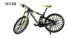 Bicycles - Mountain Bikes  - 2022 green/black - 1:10 - Golden Wheel - 9617-05B - GW9617-05B-green | Toms Modelautos