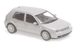 Volkswagen  - Golf IV  1999 red - 1:43 - Maxichamps - 940056061 - mc940056061 | Toms Modelautos