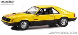 Ford  - Mustang 1979 yellow/black - 1:18 - GreenLight - 13678 - gl13678 | Toms Modelautos
