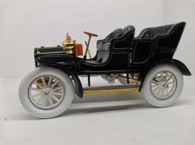 Buick  - Model B 1904 black - 1:18 - SunStar - 5721 - sun5721 | Toms Modelautos