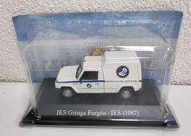 IES  - Gringa Furgon 1987 white/blue - 1:43 - Magazine Models - SER51 - magSER51 | Toms Modelautos
