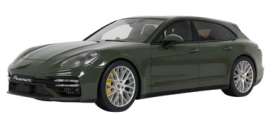 Porsche  - Panamera Turbo S 2021 green - 1:18 - GT Spirit - GT447 - GT447 | Toms Modelautos