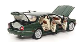 Jaguar  - XJ6 green - 1:18 - Almost Real - ALM810502 - ALM810502 | Tom's Modelauto's